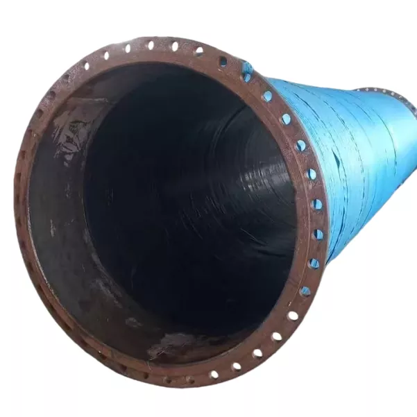 ကြီးမားသော Diameter Fabric Reinforced Flanged Rubber Hose